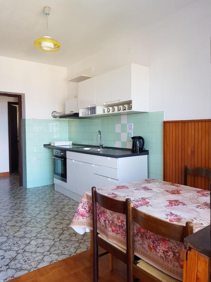 11 Ulica Drage Gervaisa Apartment Crikvenica Bagian luar foto