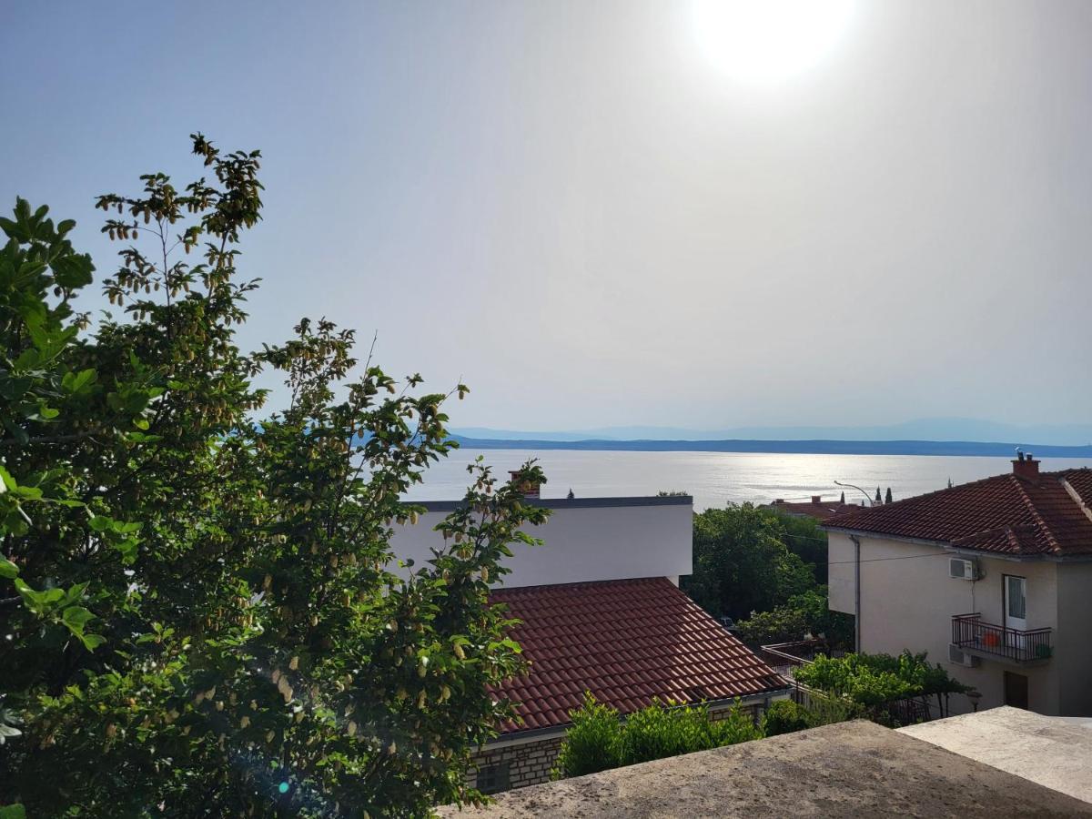 11 Ulica Drage Gervaisa Apartment Crikvenica Bagian luar foto
