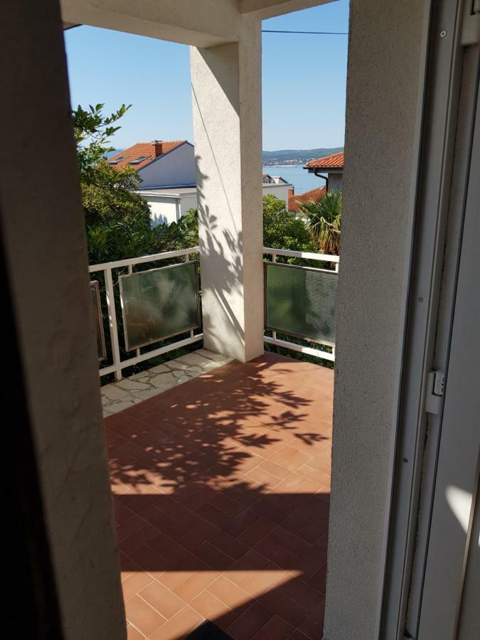 11 Ulica Drage Gervaisa Apartment Crikvenica Bagian luar foto